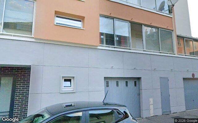 Façade : 44 rue Costa de Beauregard, Chambéry